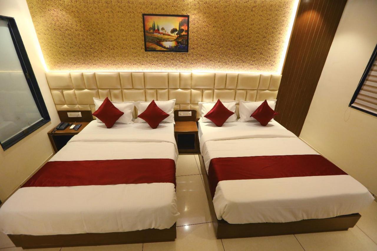 Hotel Hindustan Residency Thane Esterno foto