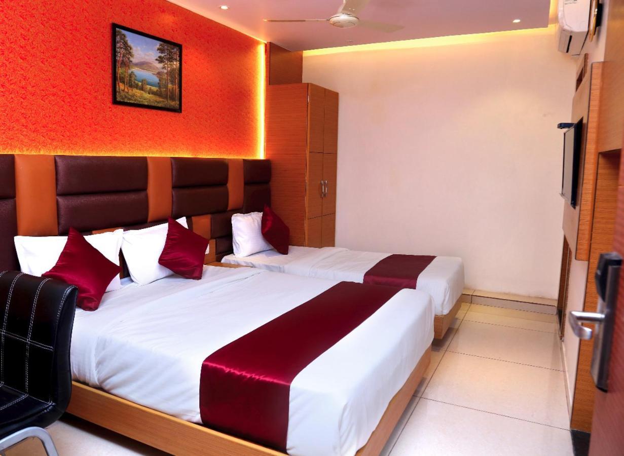 Hotel Hindustan Residency Thane Esterno foto