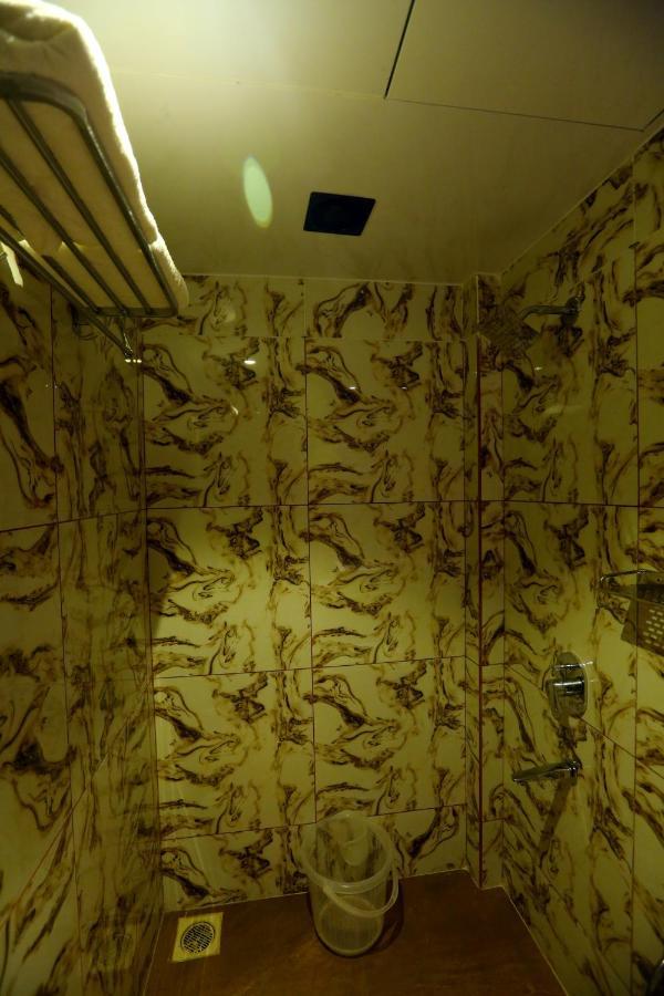 Hotel Hindustan Residency Thane Esterno foto